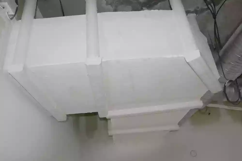 Gaine coupe-feu réalisée en staff — chantier Castor