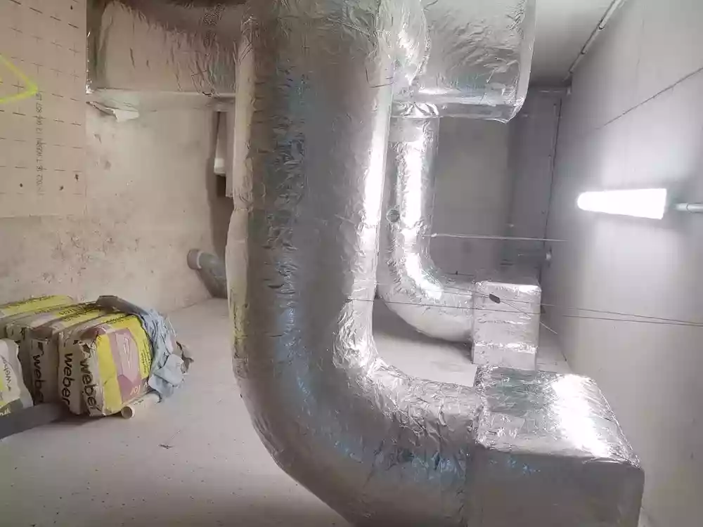 Isolation d'une gaine aéraulique en Climaver — Médiathèque d'Avon